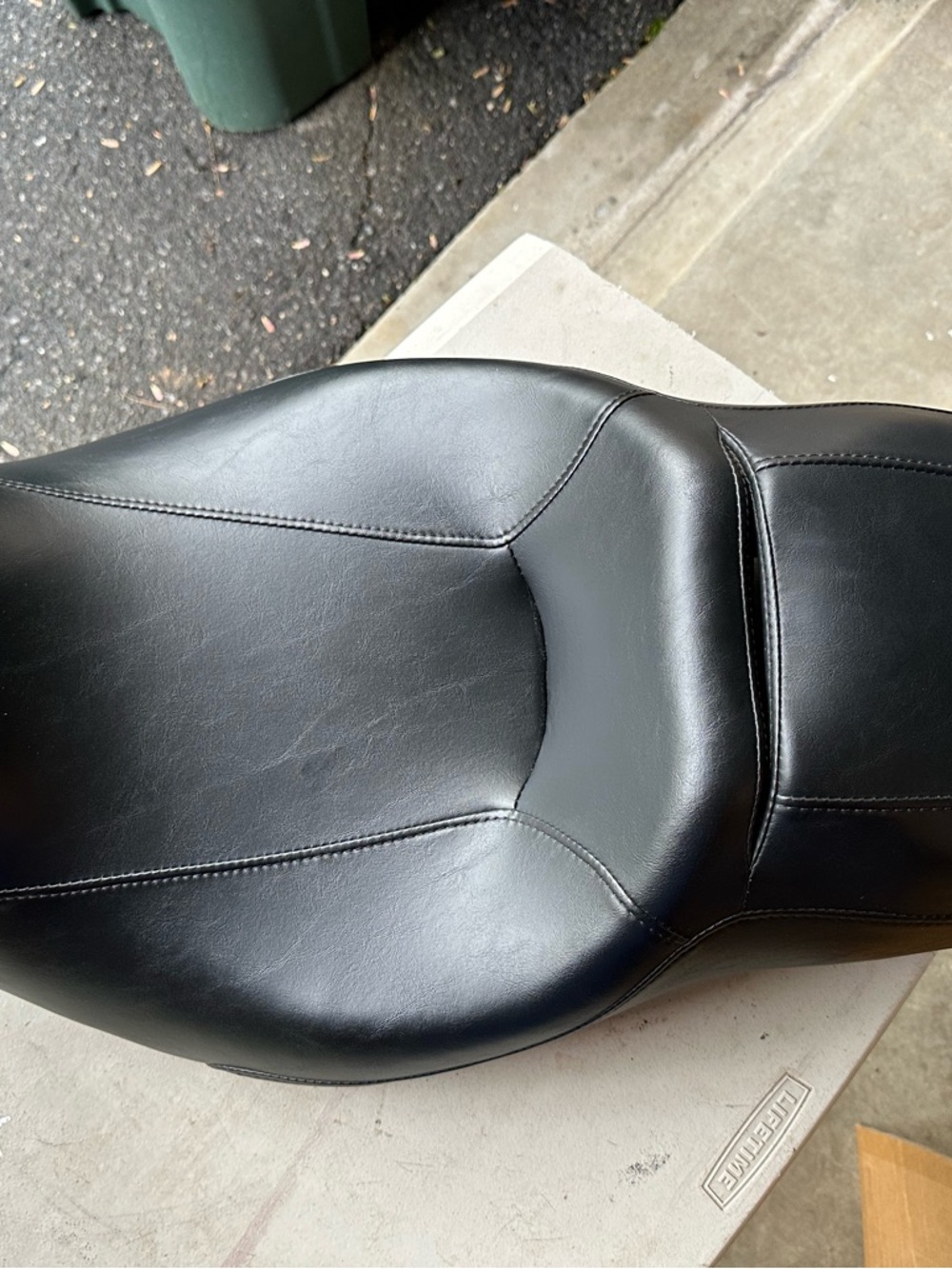 Harley-Davidson Black Rider Motorcycle Seat